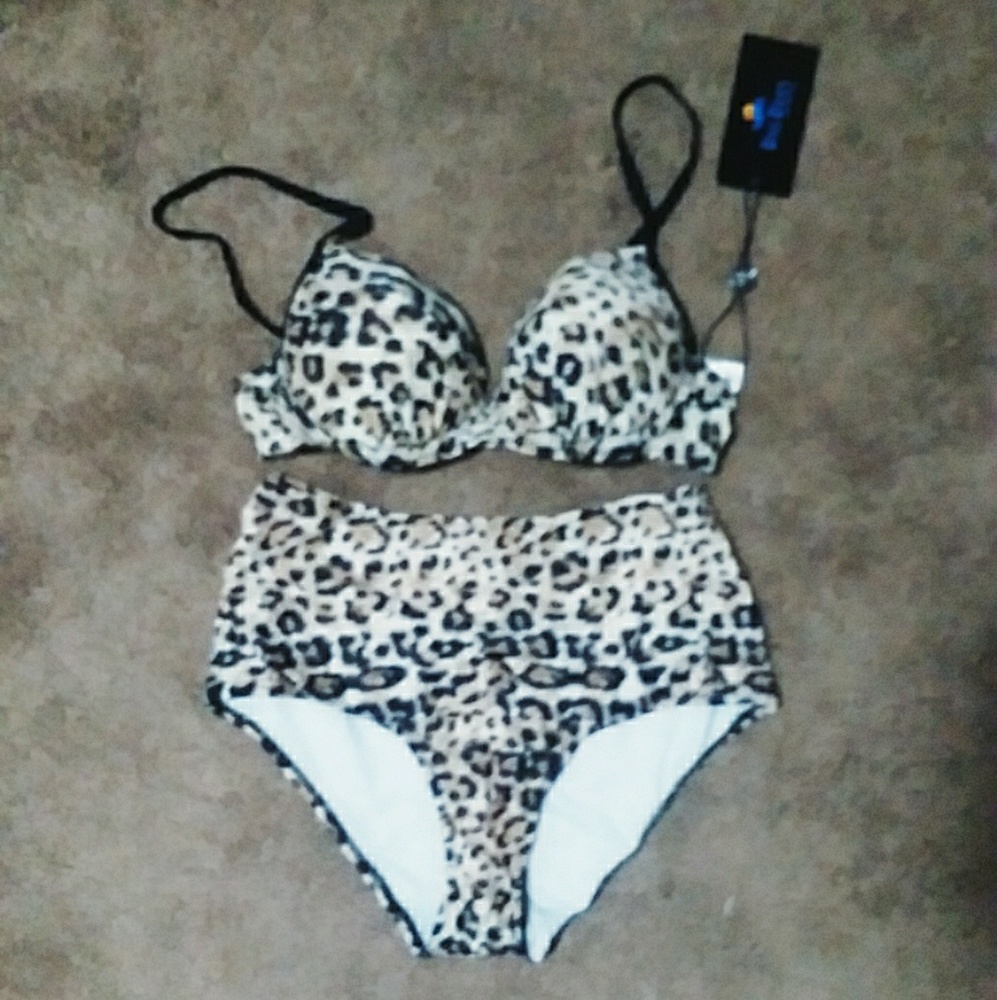 Bathing suit